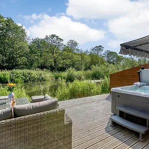 Waterside Thirteen - Uk11853 Holiday home Southowram