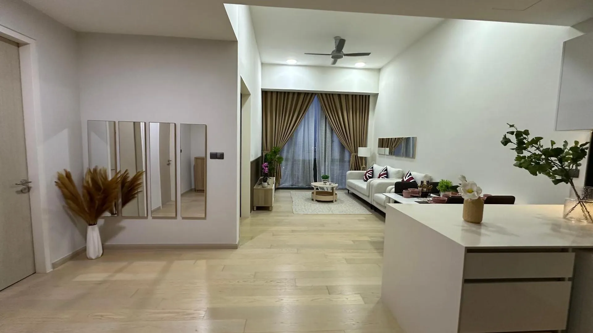 Apartment Skyline Homes By Star Residences Klcc Kuala Lumpur Malaysia